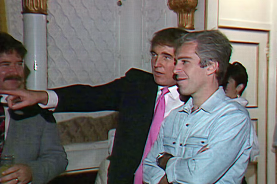 Donald Trump e Jeffrey Epstein em Palm Beach, na Flórida (EUA) |1992| Imagem reprodução MSNBC