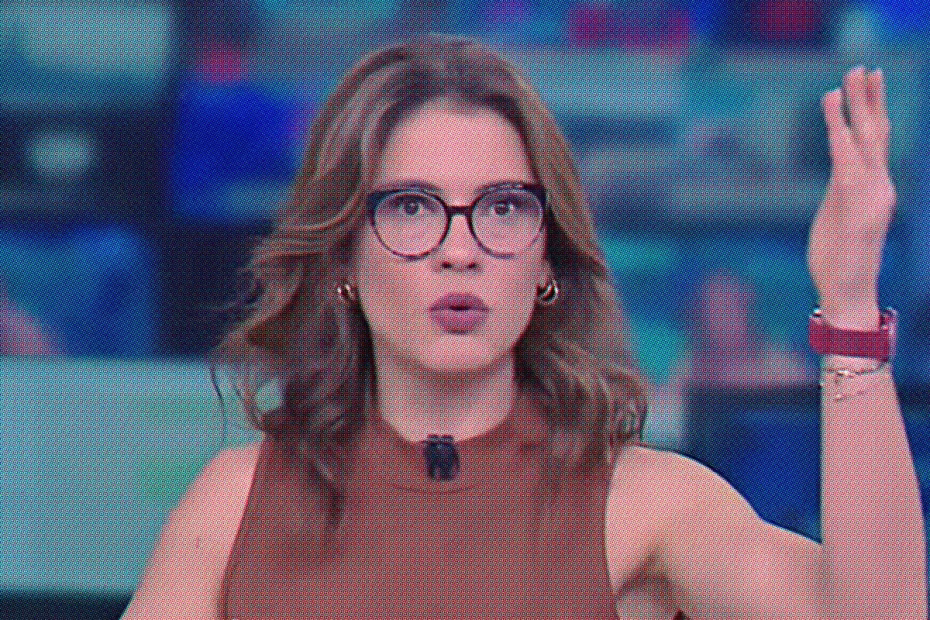 Elisa Veeck, da CNN Brasil, durante argumentação em que se referiu a Jair Bolsonaro como "Bozo" | Imagem reprodução/CNN Brasil