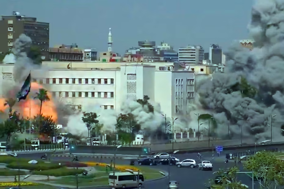 Israel bombardeia o Ministério da Defesa da Síria no centro de Damasco e inicia guerra contra o governo jihadista islâmico para proteger os aliados "drusos" / Imagem reprodução