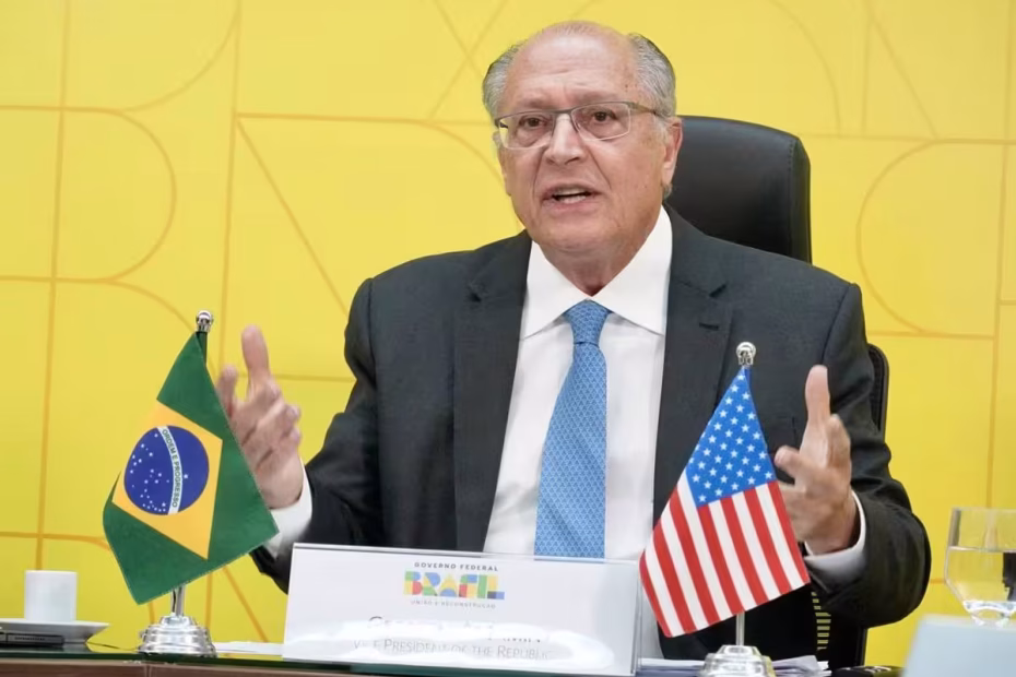 O vice-presidente Geraldo Alckmin durante videoconferência com autoridades de comércio dos EUA |6.3.2025| Foto: Cadu Gomes / Divulgação Vice-Presidência da República