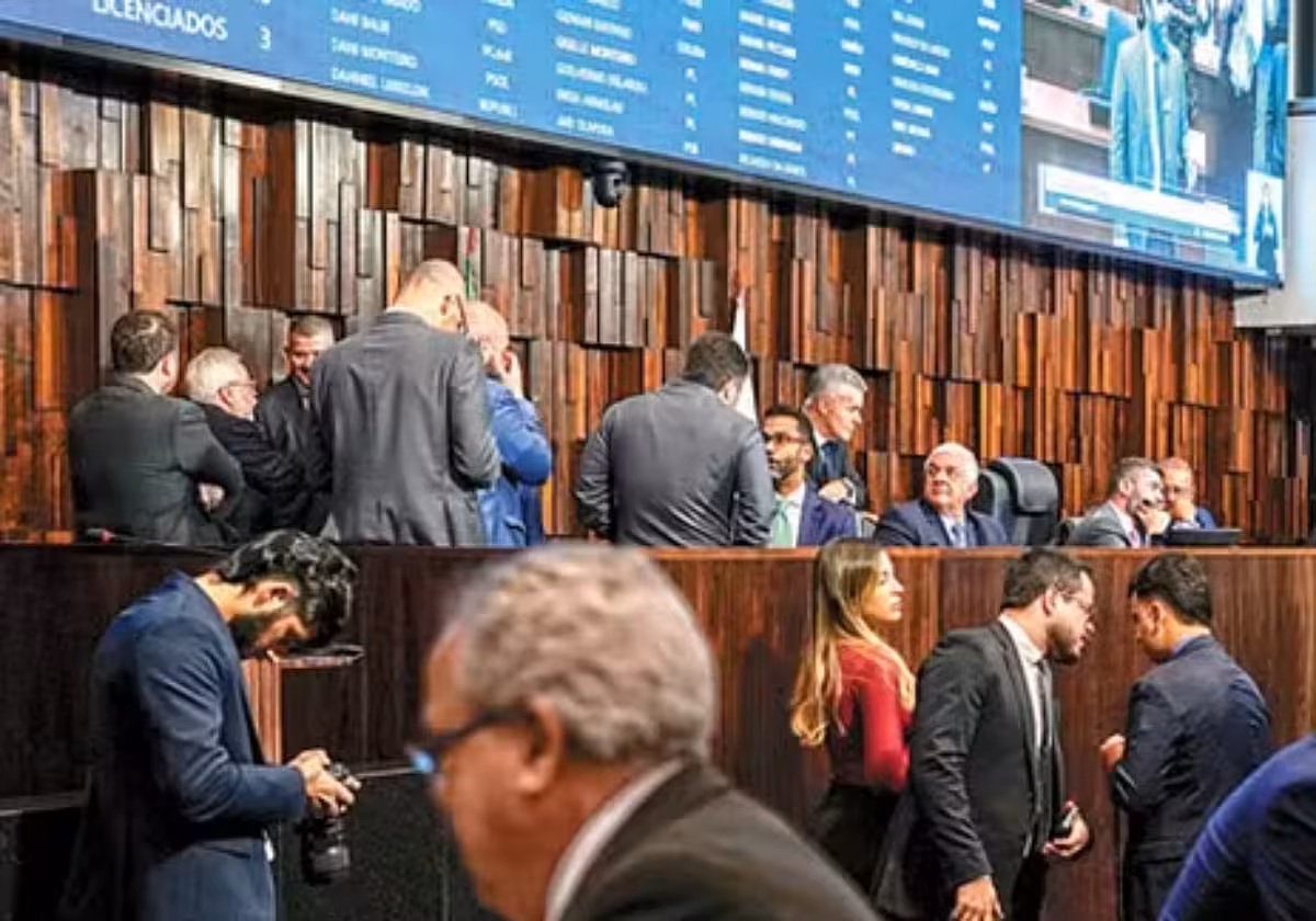 Deputados reunidos