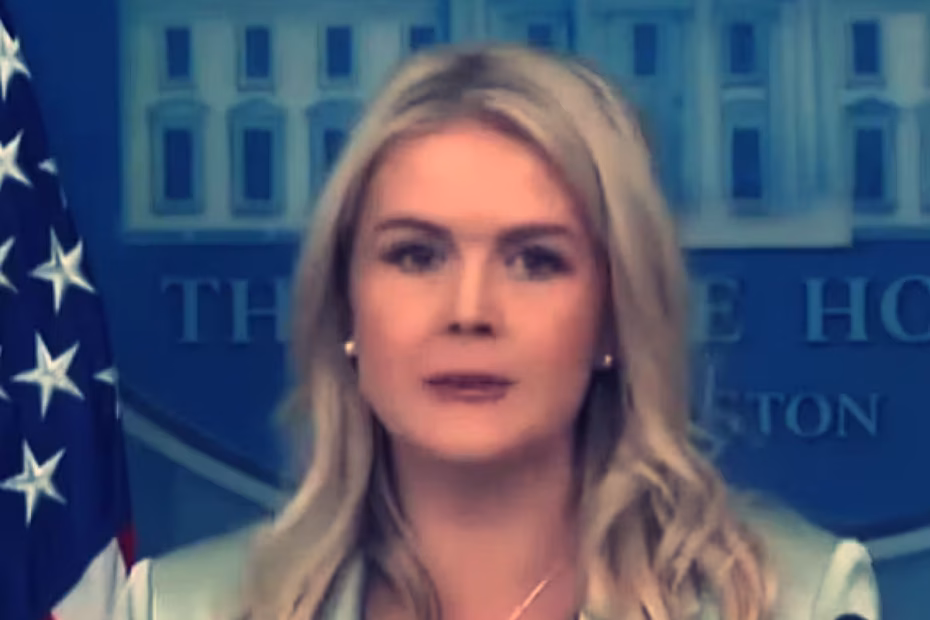 A porta-voz da Casa Branca, Karoline Leavitt, durante coletiva de imprensa |9.9.2025| Imagem reprodução