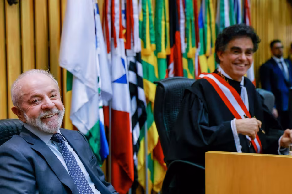 PRESIDENTE LULA na sessão de posse da nova presidência do Tribunal Superior do Trabalho (TST), ministro Luiz Philippe Vieira de Mello Filho e Vice-Presidente, ministro Guilherme Augusto Caputo Bastos, além do Corregedor-Geral da Justiça do Trabalho, ministro José Roberto Freire Pimenta |25.9.2025| Foto: Ricardo Stuckert
