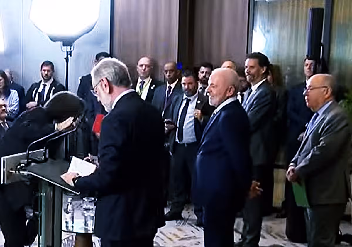 Em primeiro
